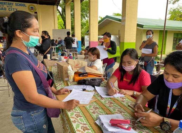 DSWD Field Office Caraga Conducted Cash Assistance Payout To 800 ...