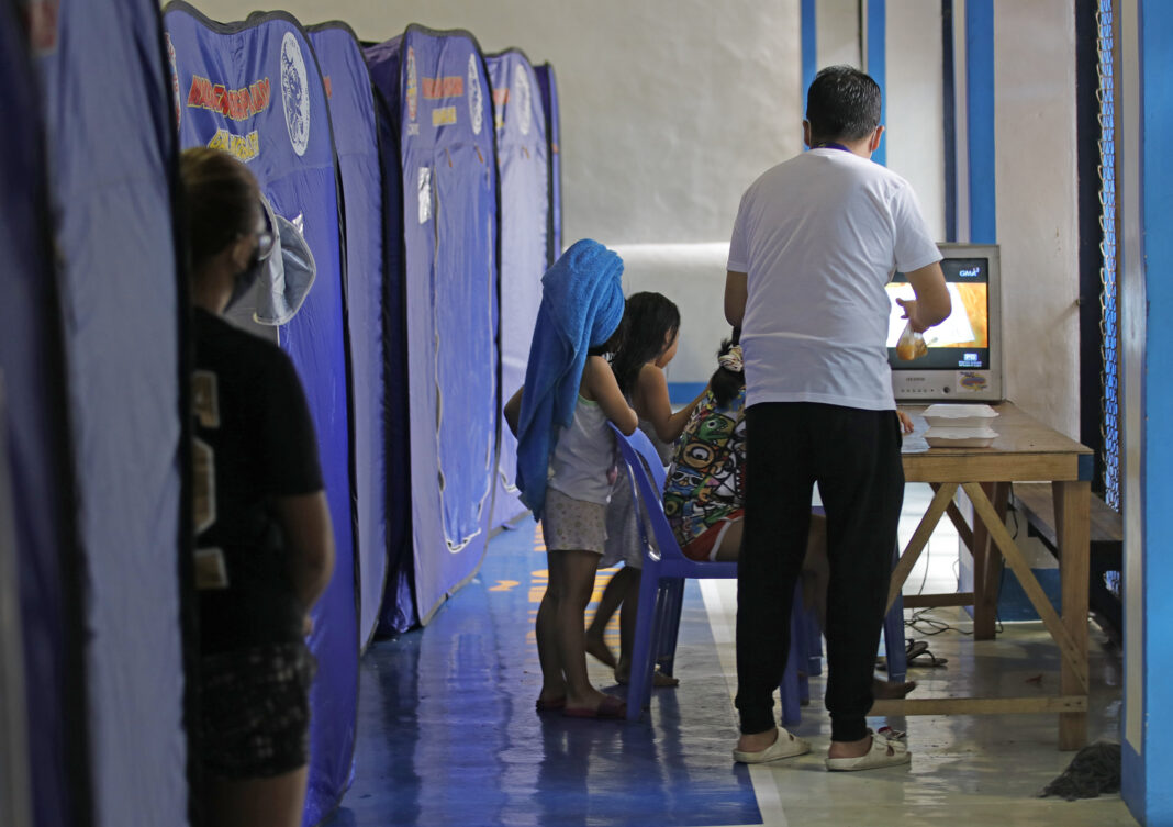 PHL public health facilities could be swamped if Delta cases spike – expert