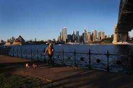 Sydney extends lockdown as Delta outbreak spreads