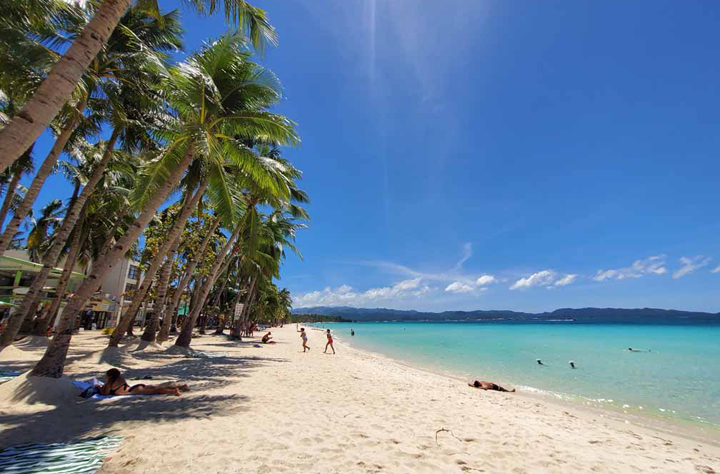 Boracay stakeholders appeal for separate CQ status as Aklan Covid cases rise