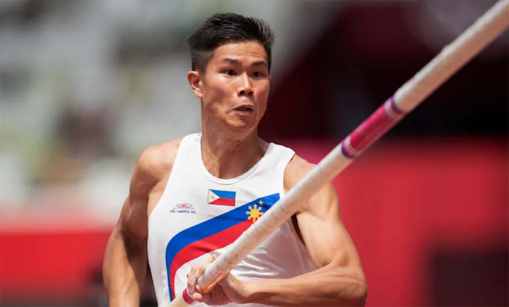 EJ clinches silver in Poland meet