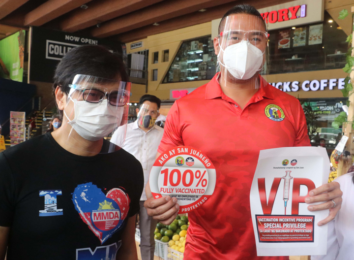 ‘Satisfied’: Abalos inspects NCR establishments