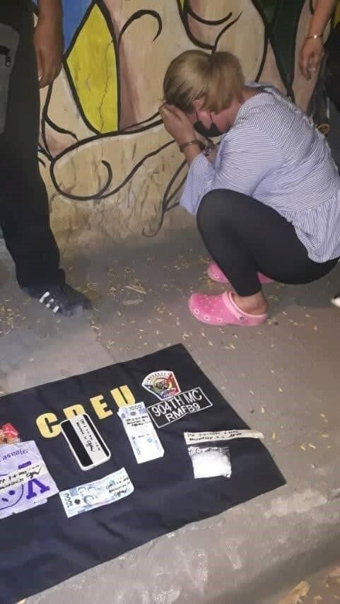 online seller-drugs-captured