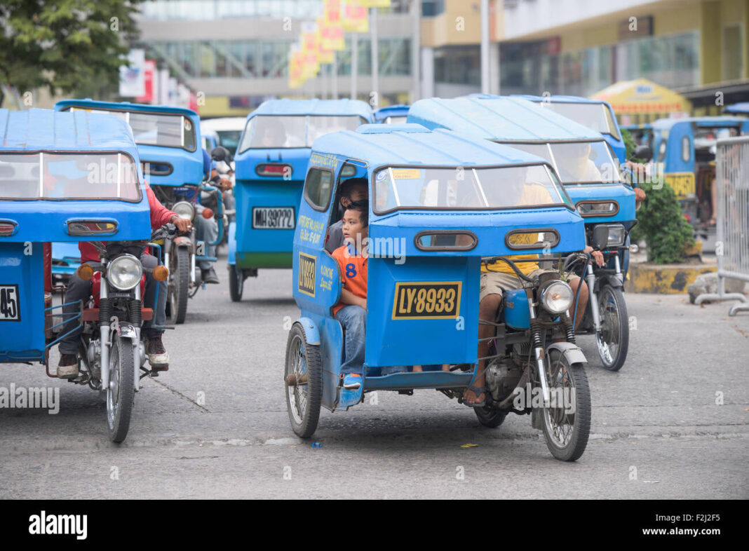 three-wheel-motorcycle-taxis-in-general-santos-city-on-mindanao-the-F2J2F5