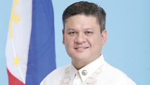 Davao: P2,000 monthly subsidy alang sa ginikanan sa mga CWD, Giduso ni Pulong Duterte sa kongreso