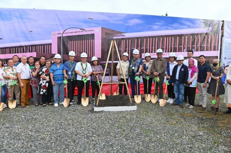 Surigao: Groundbreaking Ceremony and Clinical Laboratory Blessing of the most-awaited Siargao Island Medical Center (SIMC)