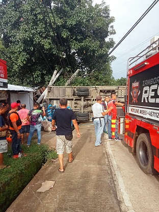 cargo truck-bao bao-road accident