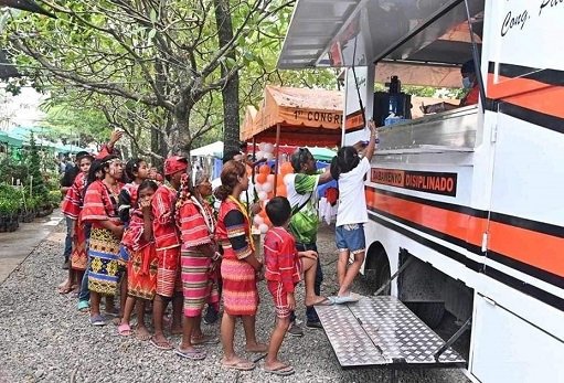 heave snacks given to tribe citizens