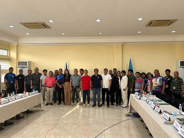 Acting Gov. Oyo Uy leads PPOC Meeting