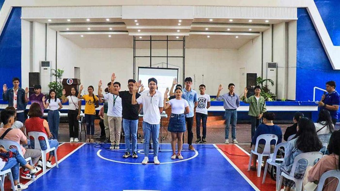 Batang Suriganon Scholars nanumpa