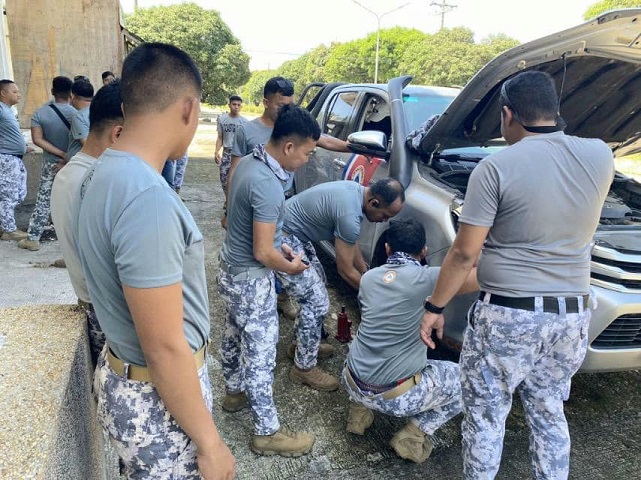 30 guardiacostas ya completa 15-dia curso de defensivo manejda