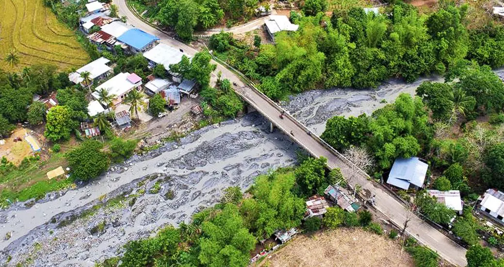 phivolcs on lahar flow
