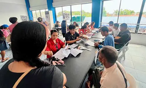 160000-Negros-families-to-receive-UPLIFT-aid1
