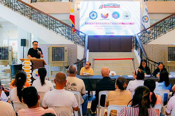 Bacolod-villages-get-PHP-12-million-presidential-aid1